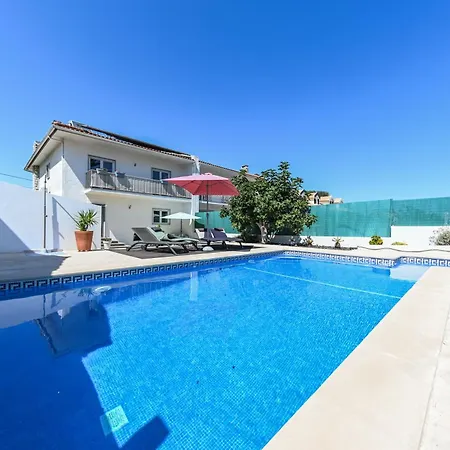 Refugio Toque Da Luz * Corroios